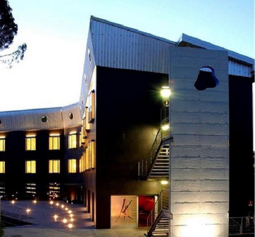 Black Hotel Rom